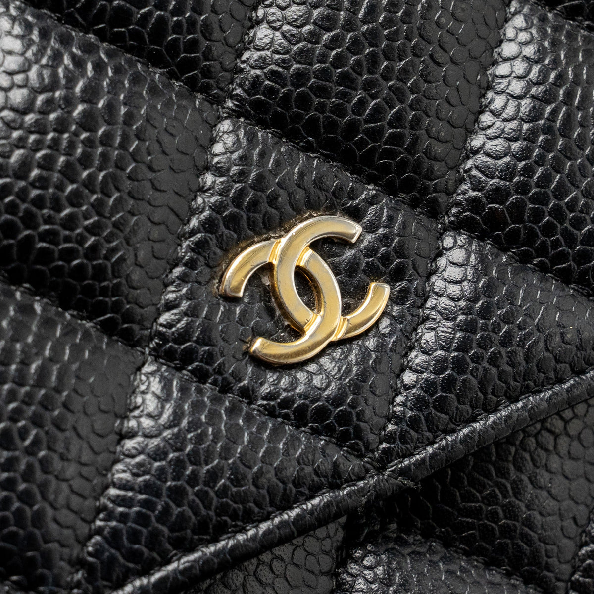 chanel-classic-wallet-on-chain-caviar-black-ghw-22