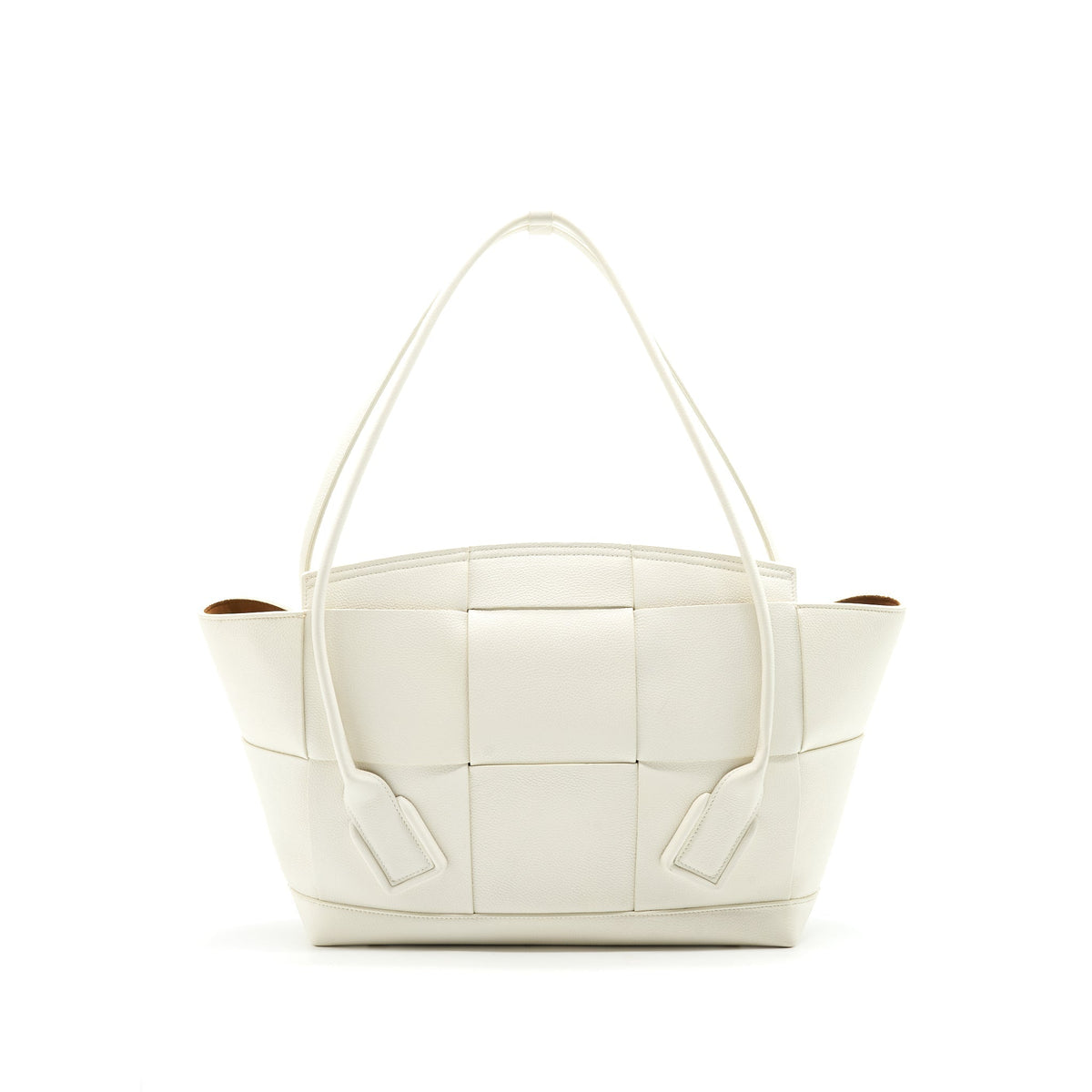 bottega-veneta-pavilion-kuala-lumpur-medium-arco-white