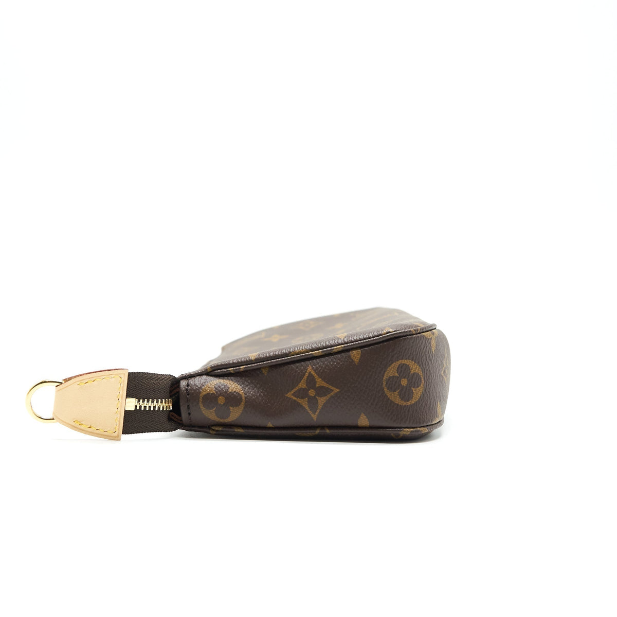 louis-vuitton-pochette-accessories-mb4210