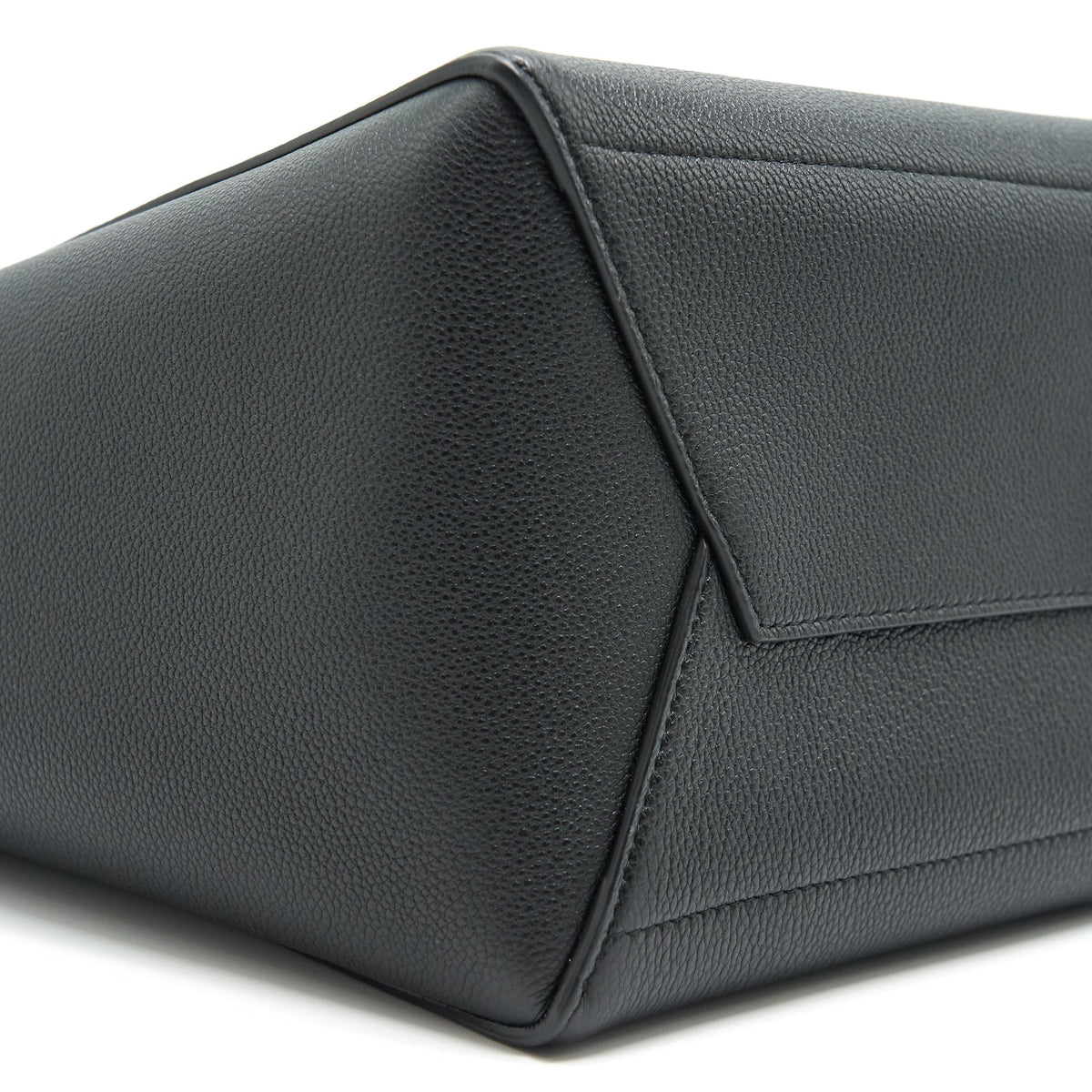 celine-sangle-bucket-bag-black-with-ghw