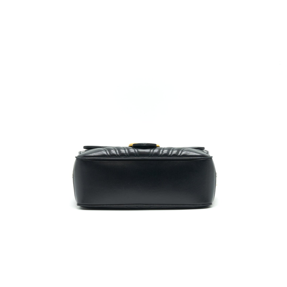 gucci-gg-marmont-matelasse-shoulder-bag-black