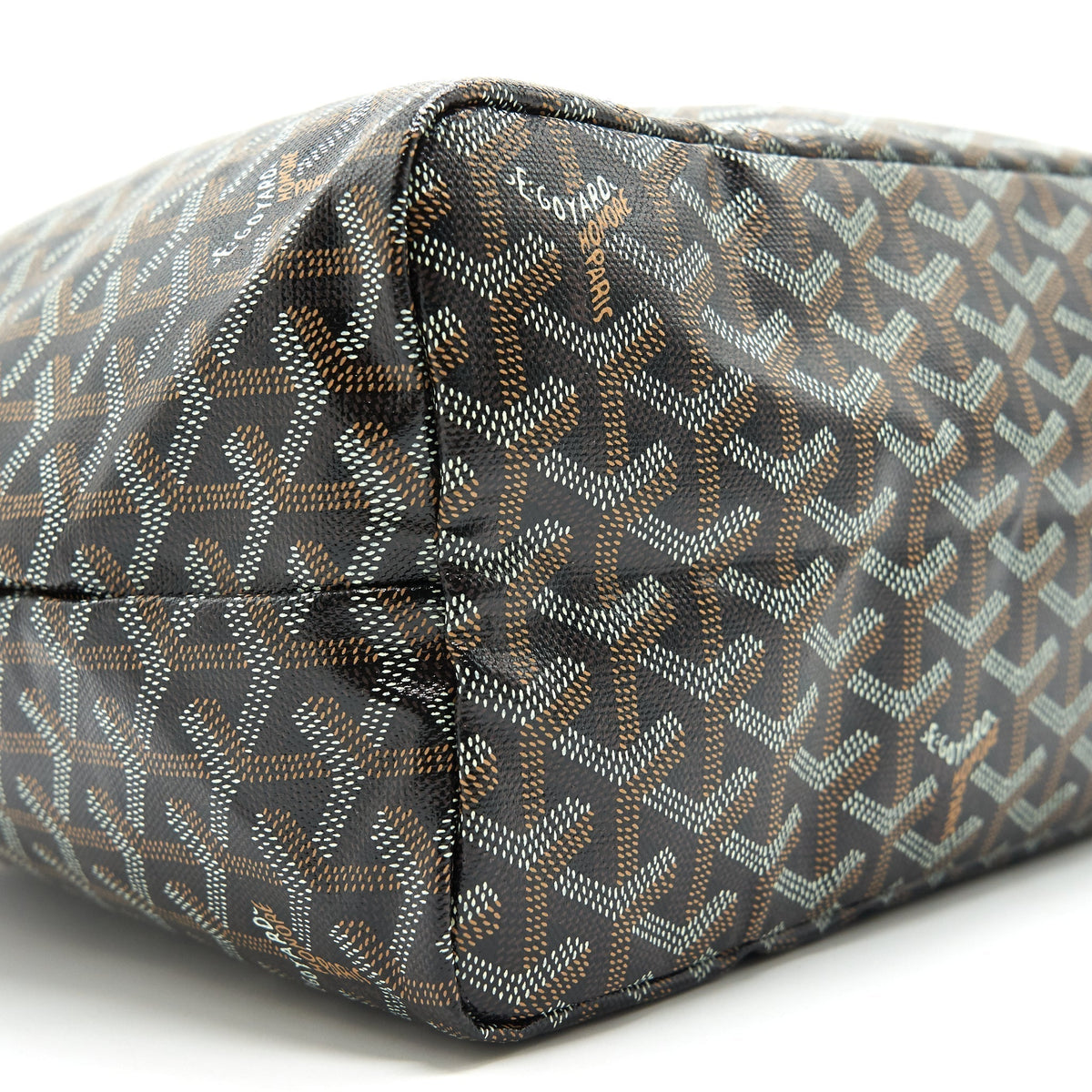 goyard-saint-louis-tote-pm-brown