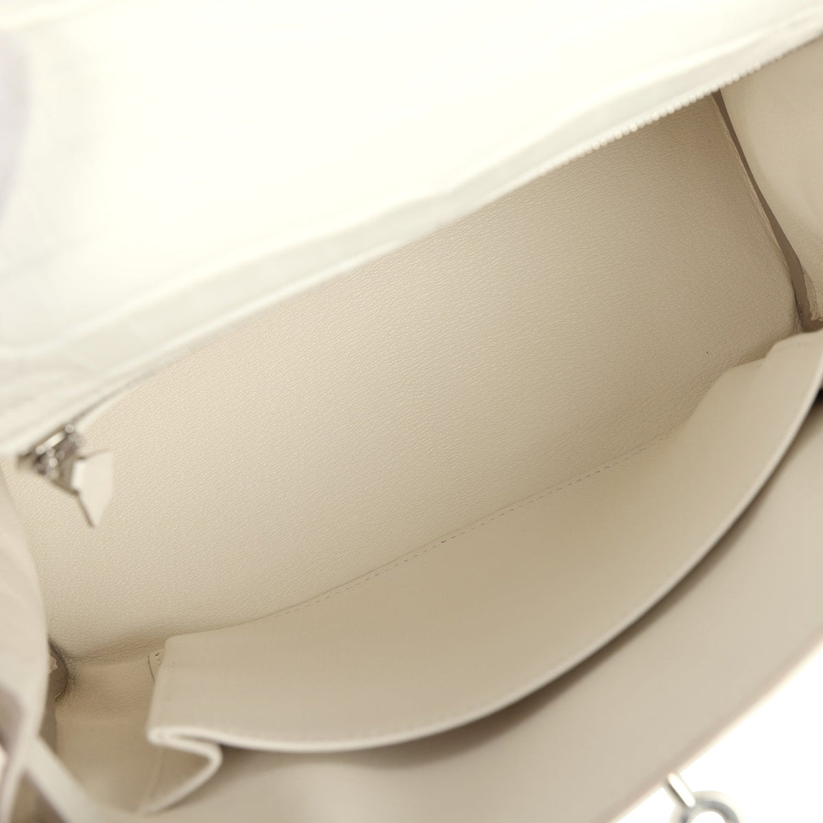 hermes-kelly-retourne-25-creme-chantilly-matte-crocodile-palladium-hardware-bag