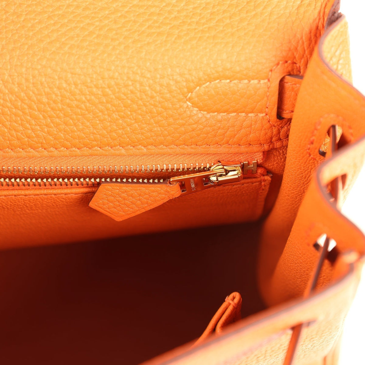 hermes-kelly-retourne-25-orange-togo-gold-hardware-bag