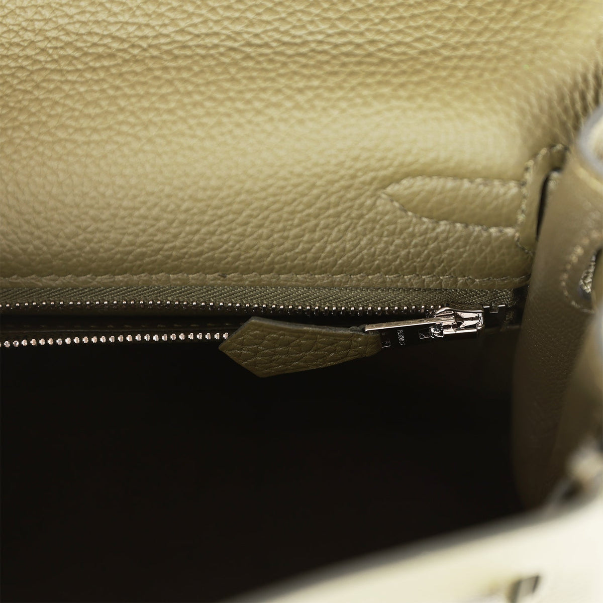 hermes-kelly-retourne-25-vert-veronese-togo-palladium-hardware-bag