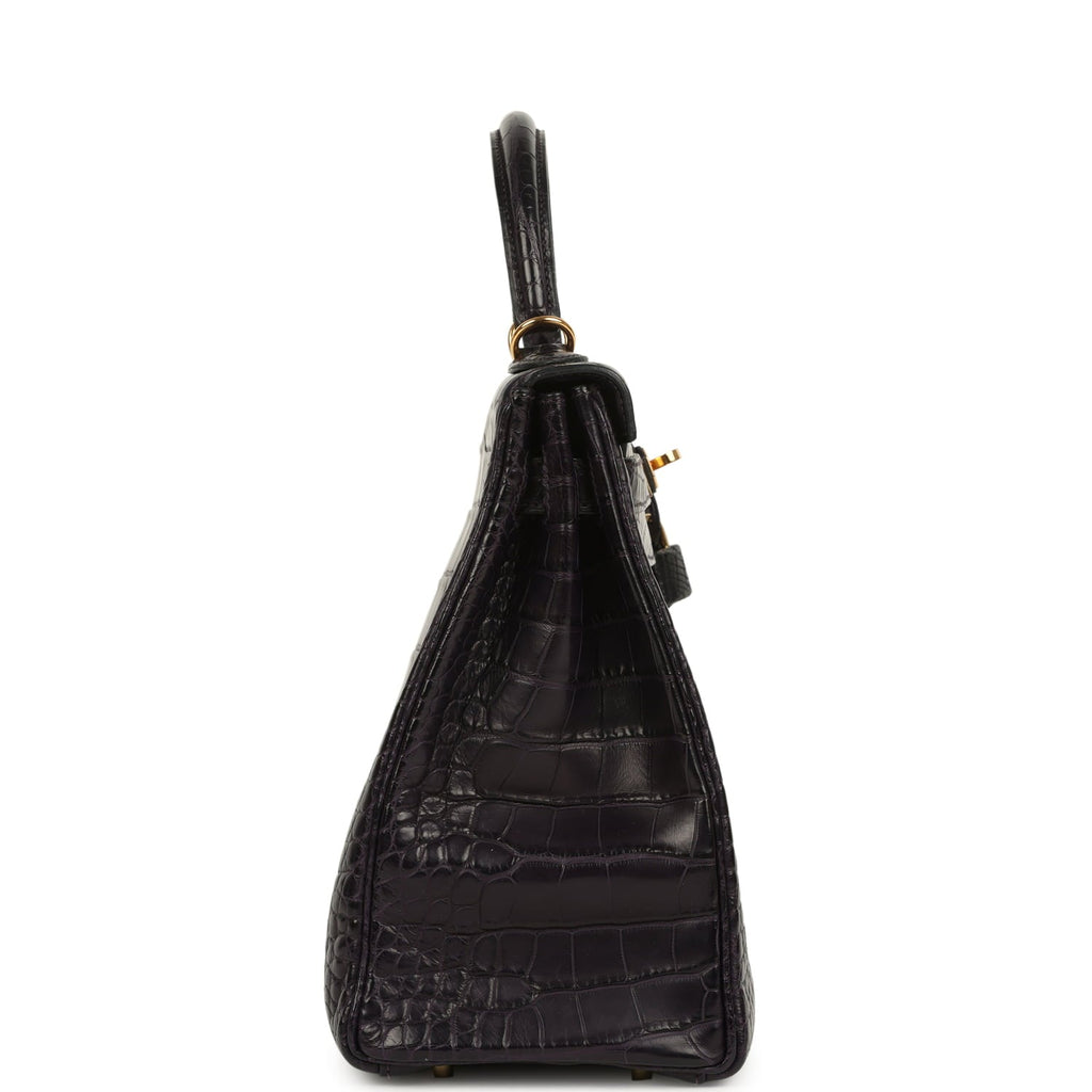 hermes-kelly-retourne-32-aubergine-matte-alligator-gold-hardware-bag