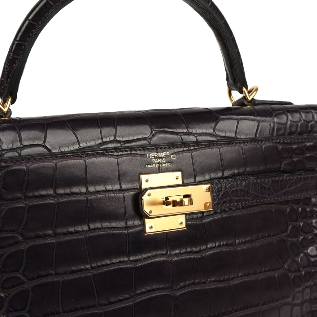 hermes-kelly-retourne-32-aubergine-matte-alligator-gold-hardware-bag