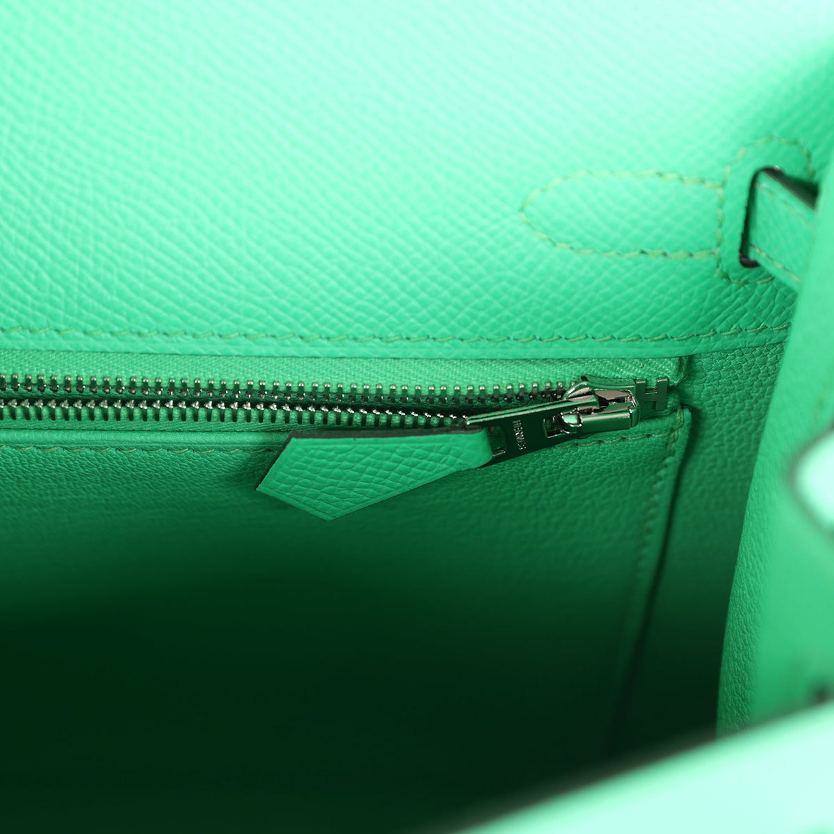hermes-kelly-sellier-25-vert-comics-epsom-palladium-hardware-bag