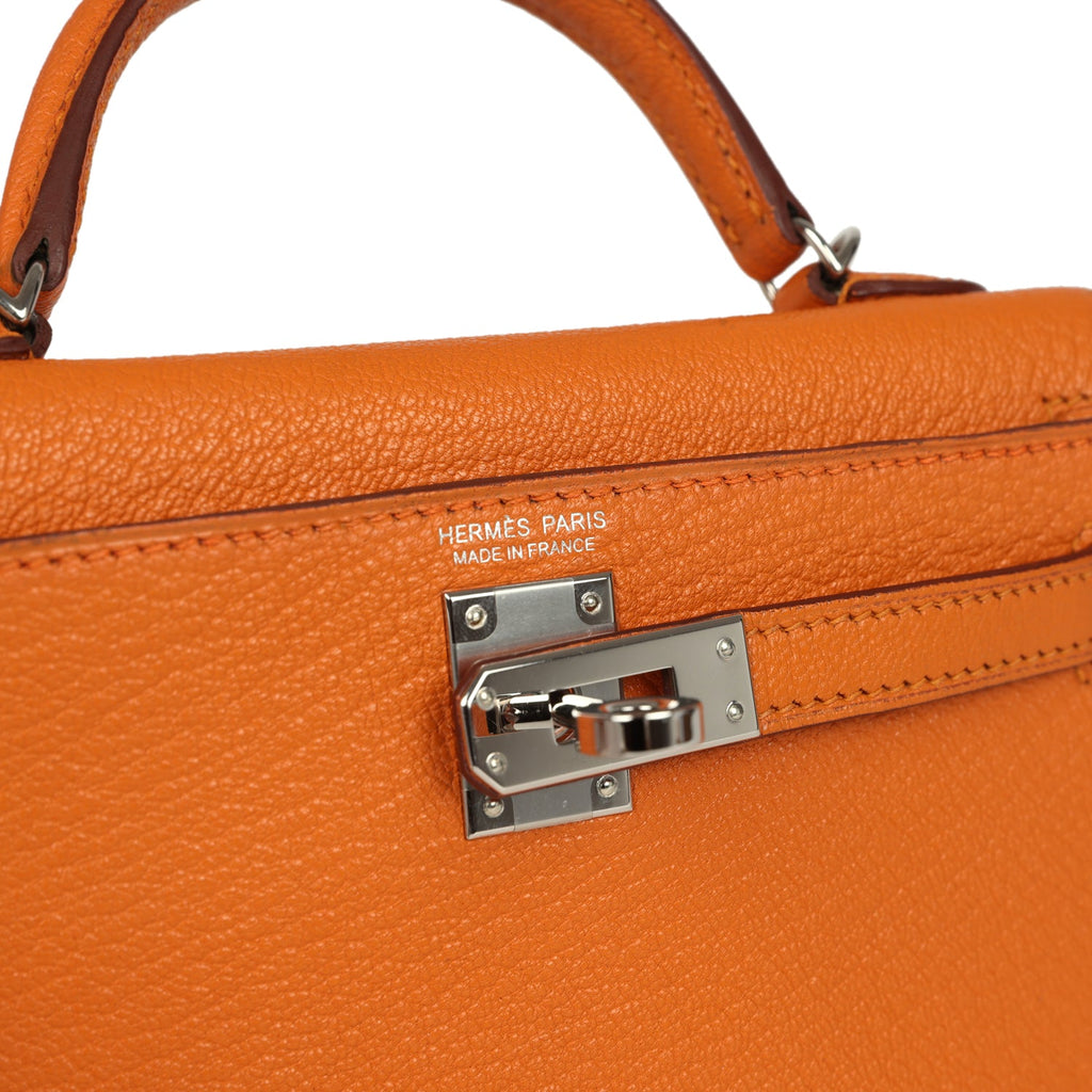 hermes-kelly-sellier-20-apricot-chevre-mysore-bag