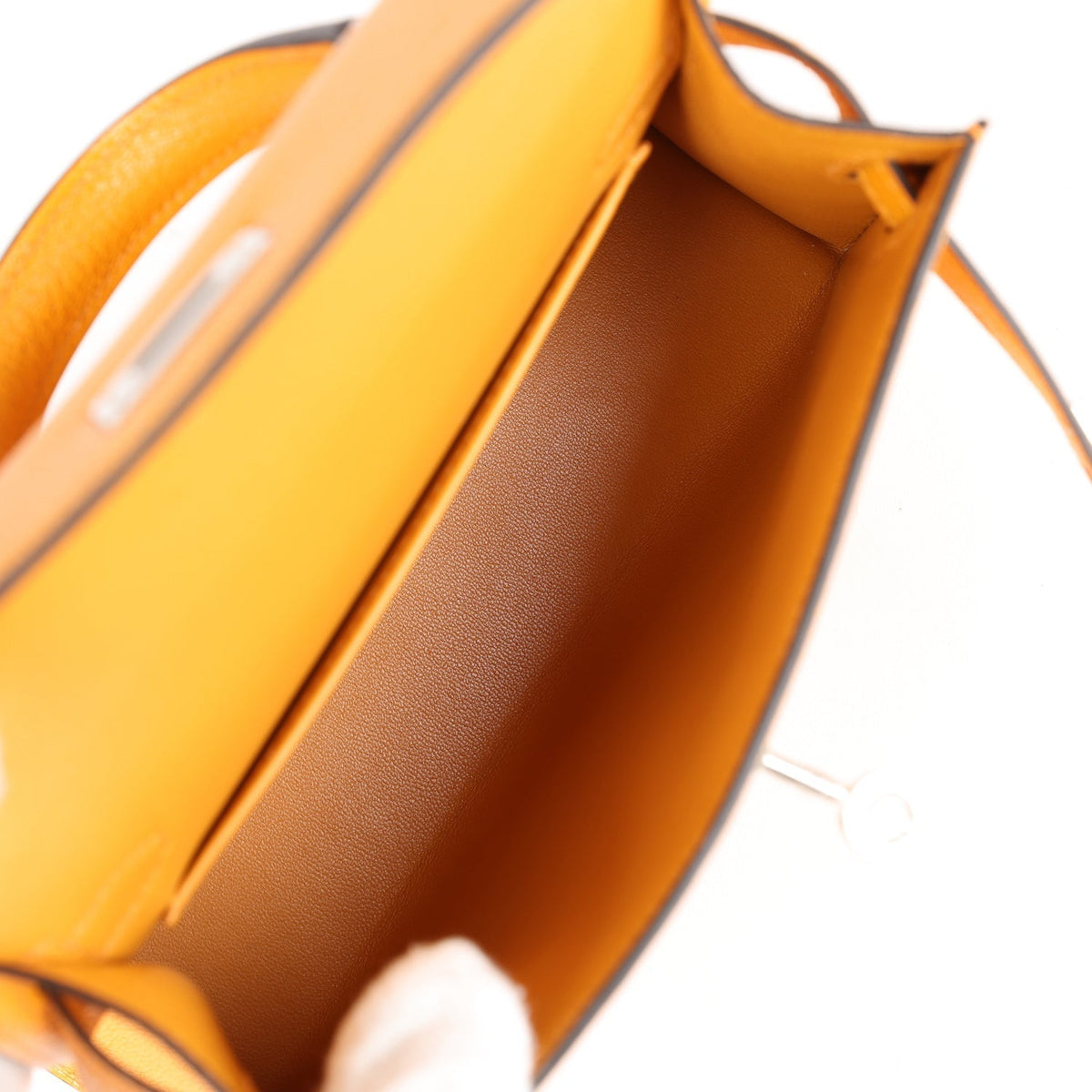 hermes-kelly-sellier-20-moutarde-chevre-bag