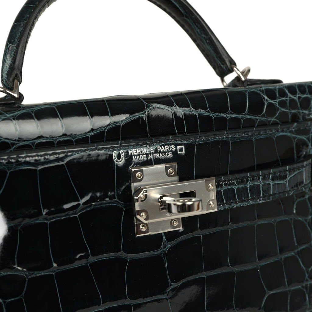 hermes-kelly-sellier-20-vert-rousseau-verso-shiny-alligator-bag