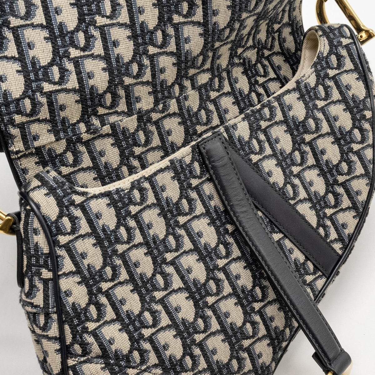 dior-medium-saddle-bag-blue-oblique-canvas-ghw-copy-1