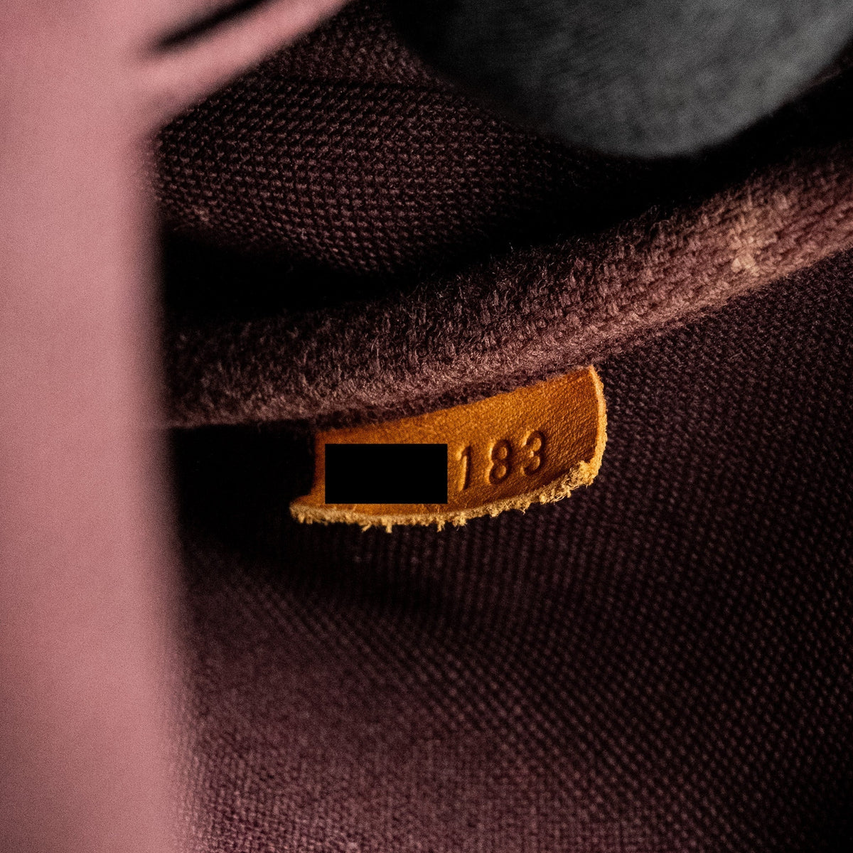 louis-vuitton-favourite-pm-monogram-canvas-ghw-1