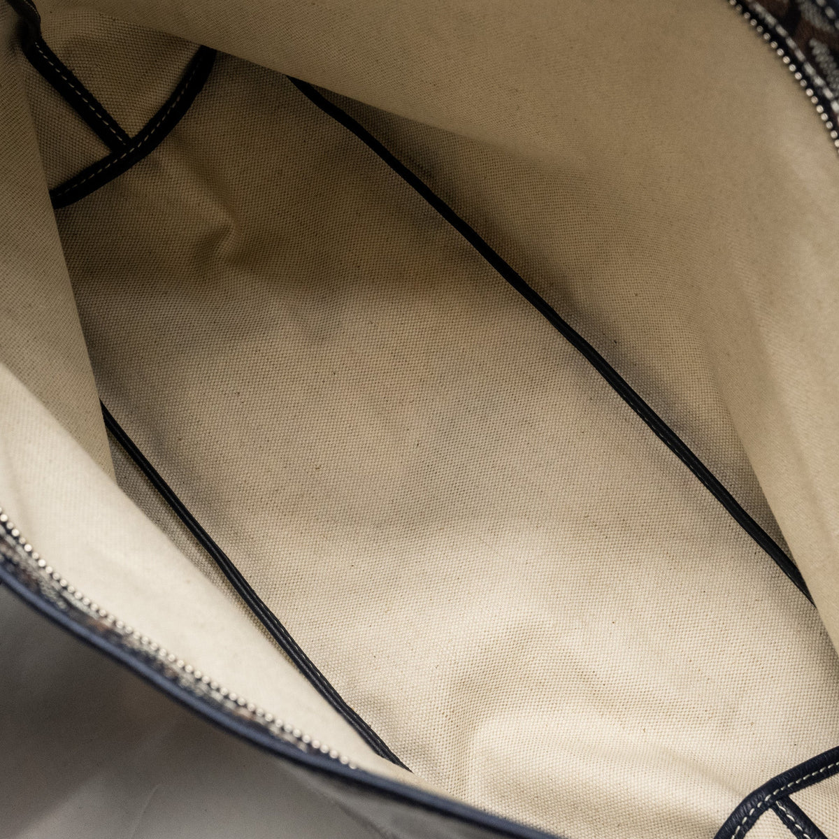 goyard-boheme-hobo-bag-goyardine-canvas-calfskin-navy-shw