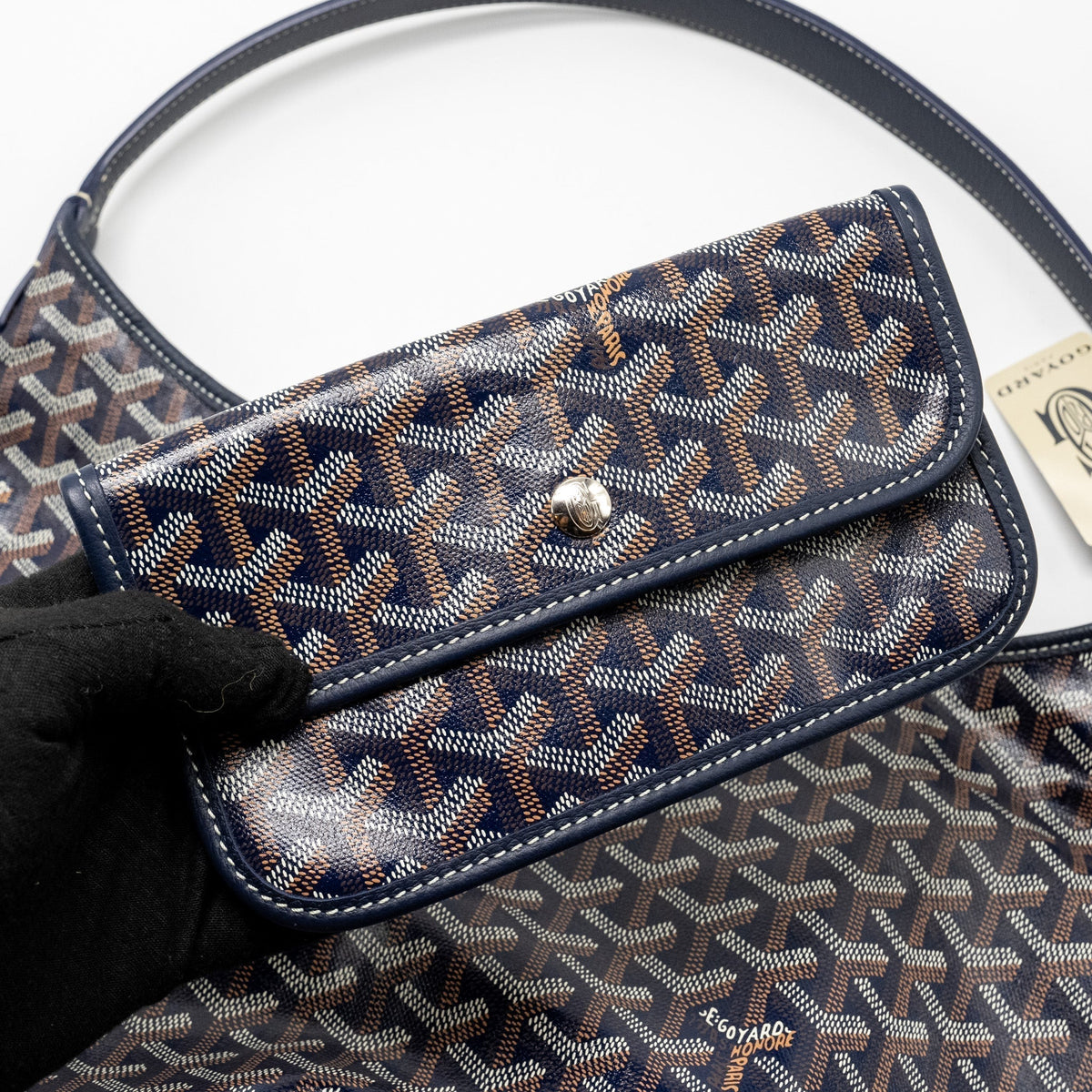 goyard-boheme-hobo-bag-goyardine-canvas-calfskin-navy-shw