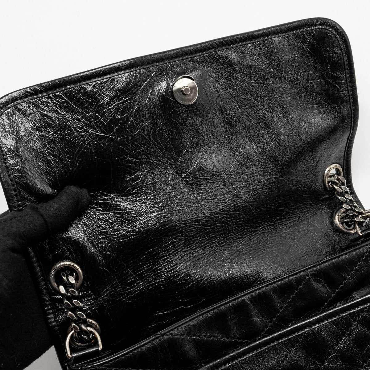 saint-laurent-medium-niki-calfskin-black-ruthenium-hardware