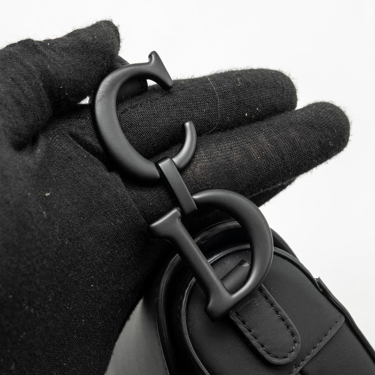 dior-mini-saddle-calfskin-so-black
