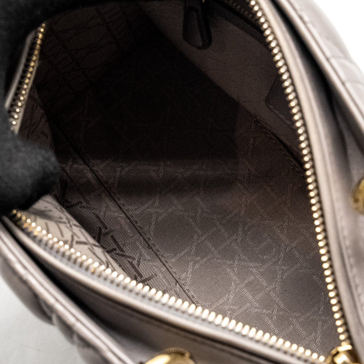 dior-medium-lady-dior-lambskin-grey-lghw-2