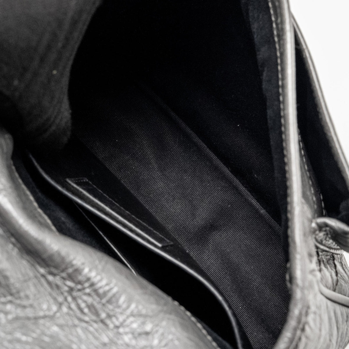 saint-laurent-niki-baby-calfskin-grey-shw