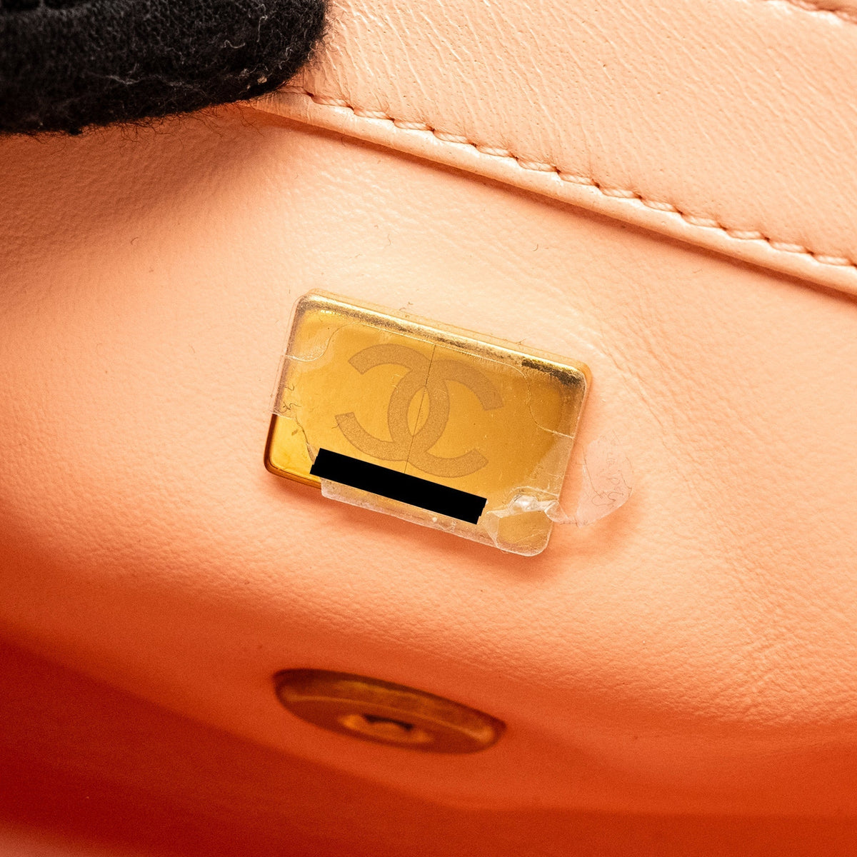 chanel-pearl-crush-mini-rectangular-flap-bag-pink-ghw-microchip
