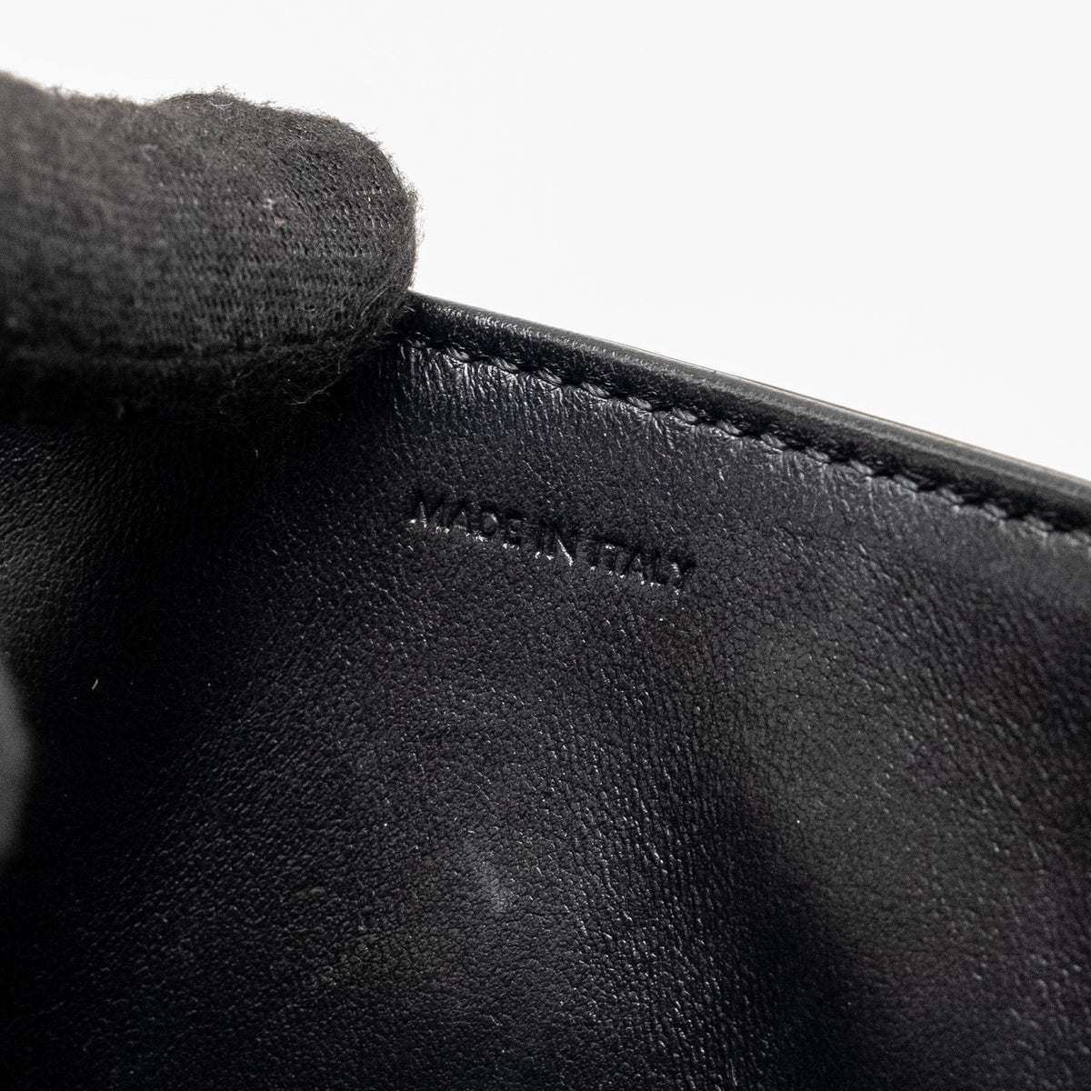 celine-classic-triomphe-bag-shiny-calfskin-black-ghw