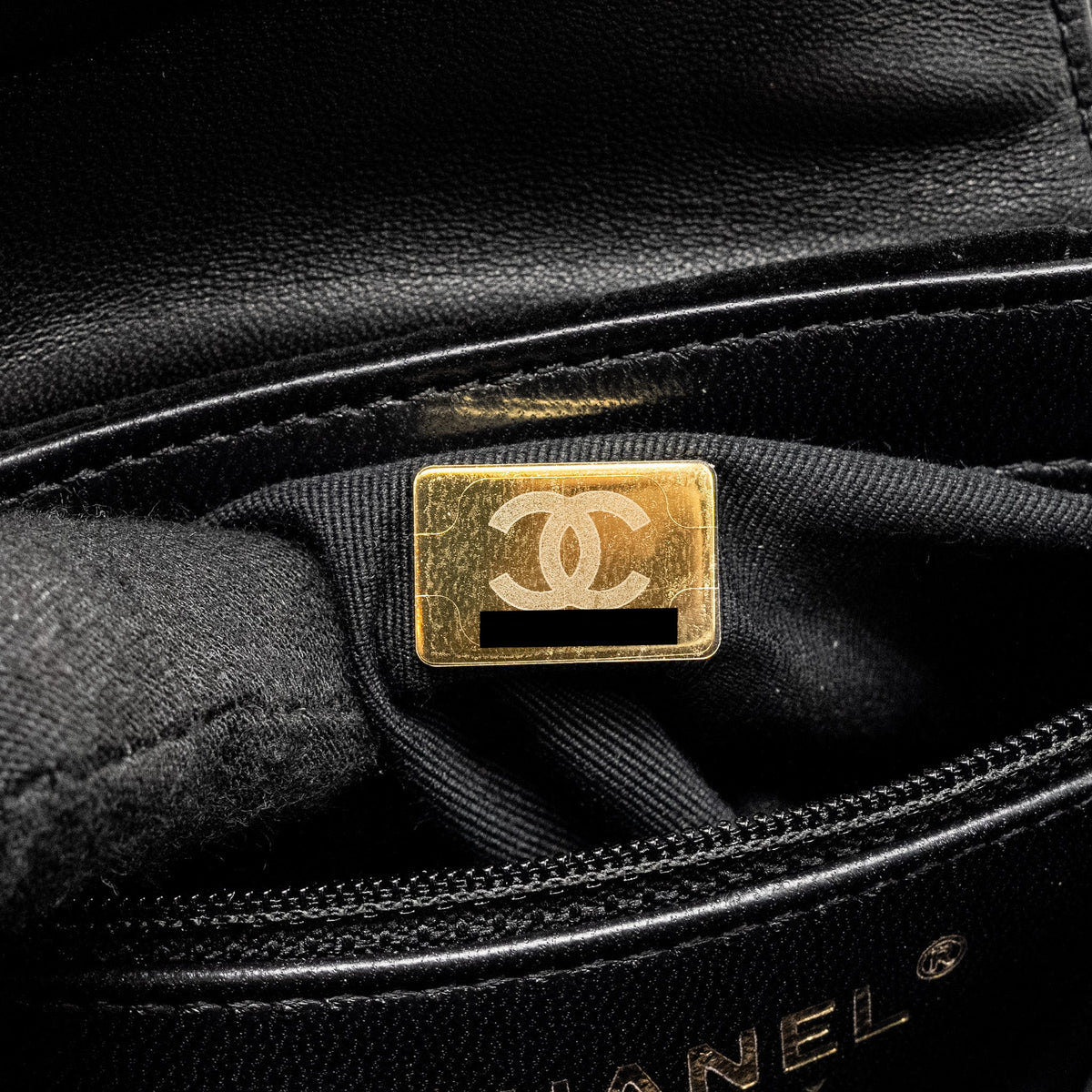 chanel-24a-mini-shopping-tote-mini-kelly-velvet-black-ghw-microchip