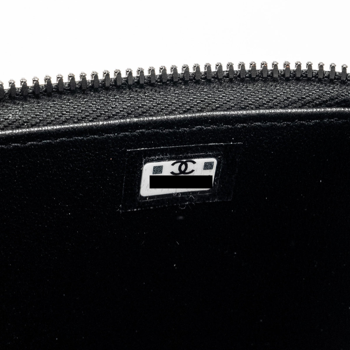 chanel-long-vanity-case-lambskin-so-black-microchip