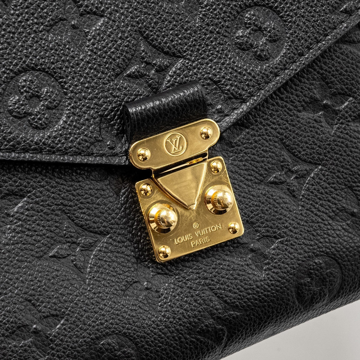 louis-vuitton-pochette-metis-monogram-empreinte-black-ghw-7