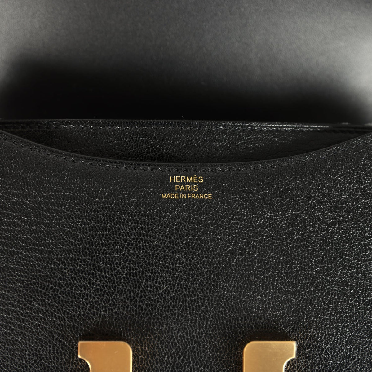 hermes-constance-18-black-chevre-chamkila-gold-hardware-bag