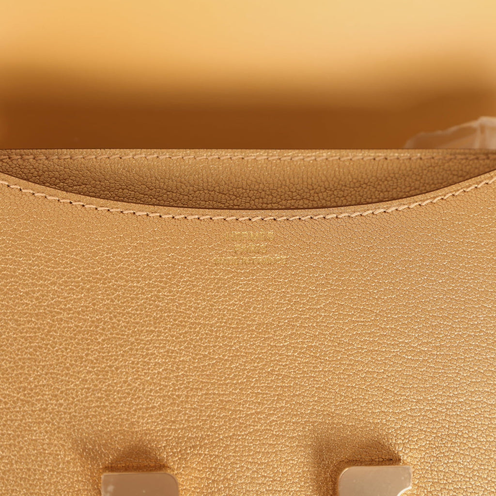 hermes-constance-18-dore-chevre-chamkilight-permabrass-hardware-bag