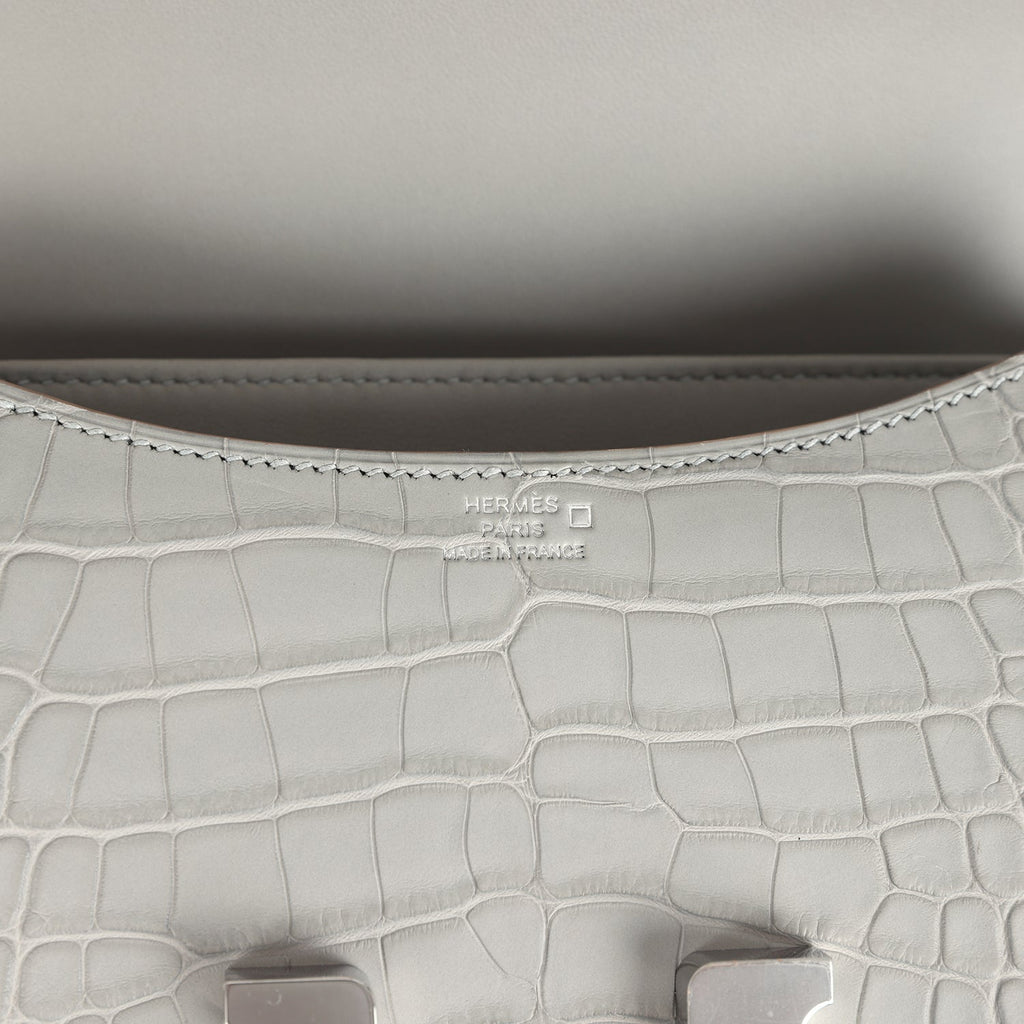 hermes-constance-18-gris-perle-matte-alligator-palladium-hardware-bag
