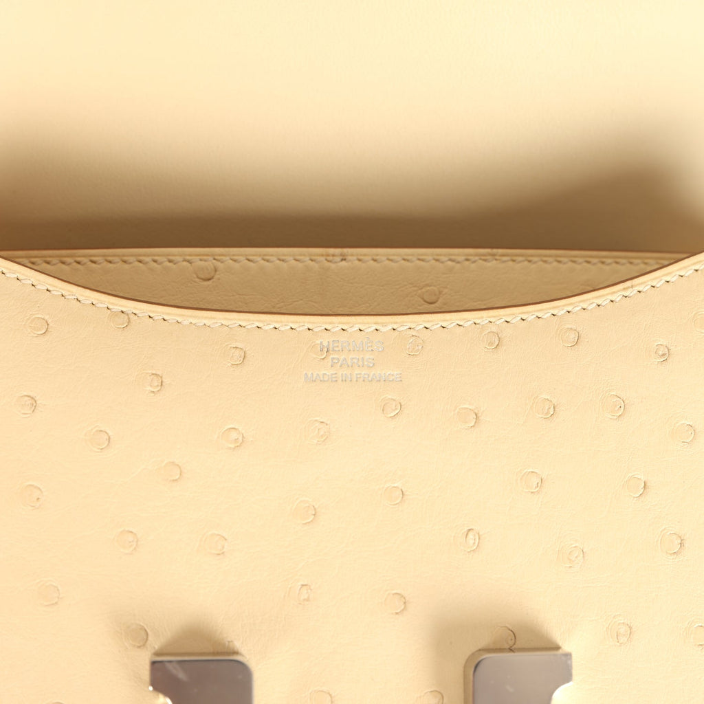 hermes-constance-18-vanille-ostrich-palladium-hardware-bag