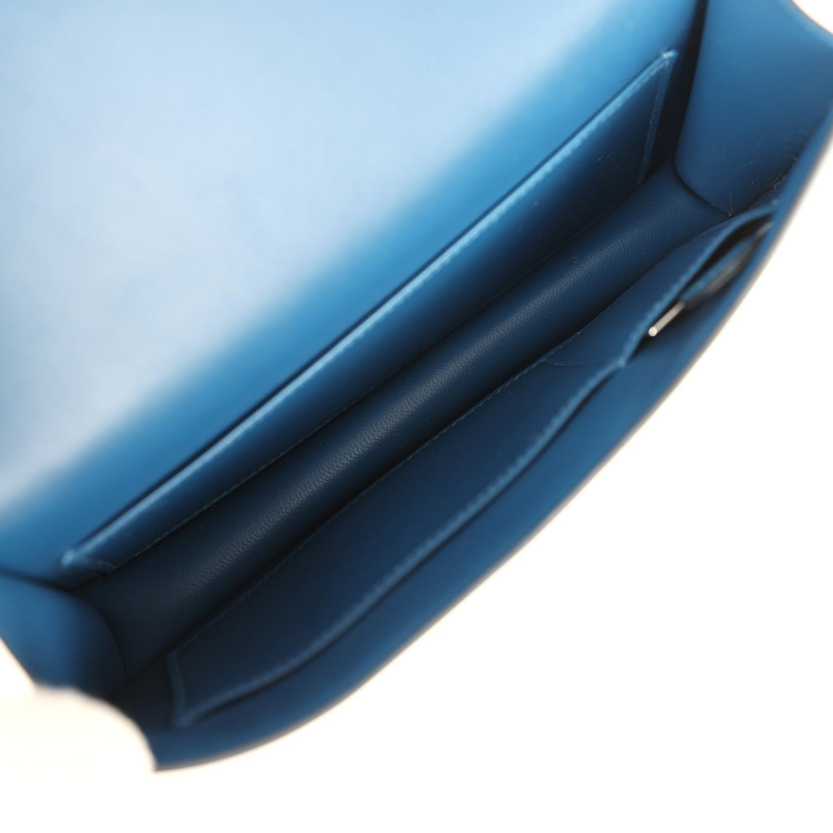 hermes-constance-elan-deep-blue-chevre-chamkila-gold-hardware-bag