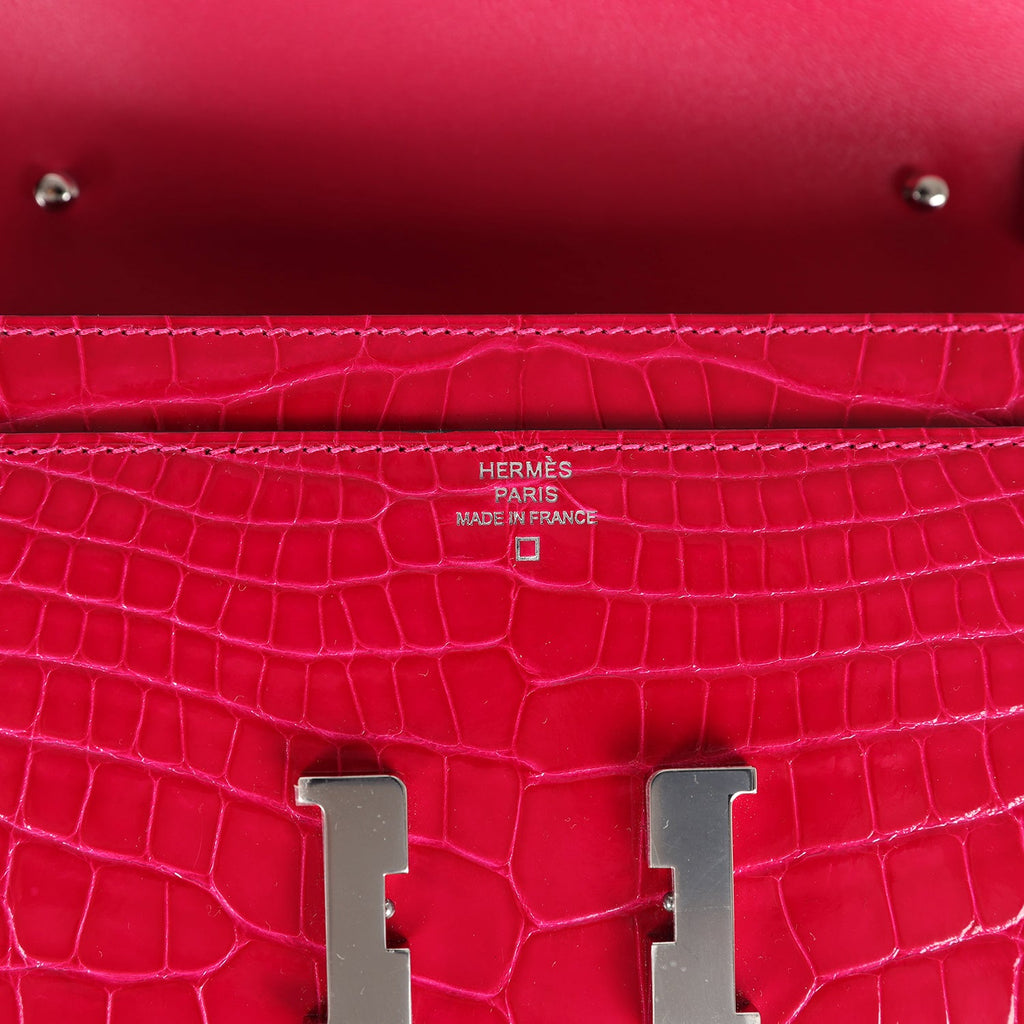 hermes-constance-wallet-to-go-rose-mexico-shiny-alligator-palladium-hardware-bag