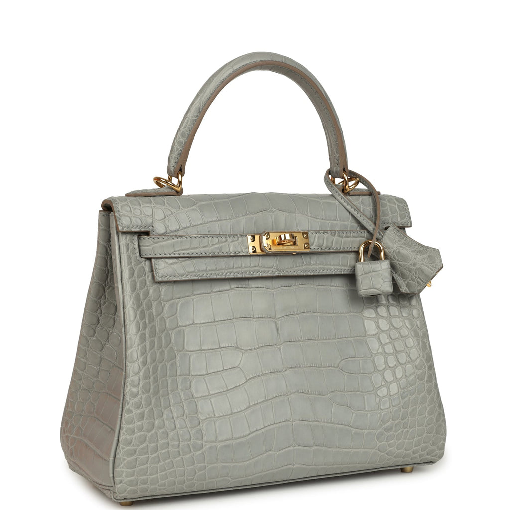 hermes-kelly-retourne-25-gris-perle-matte-alligator-gold-hardware-bag