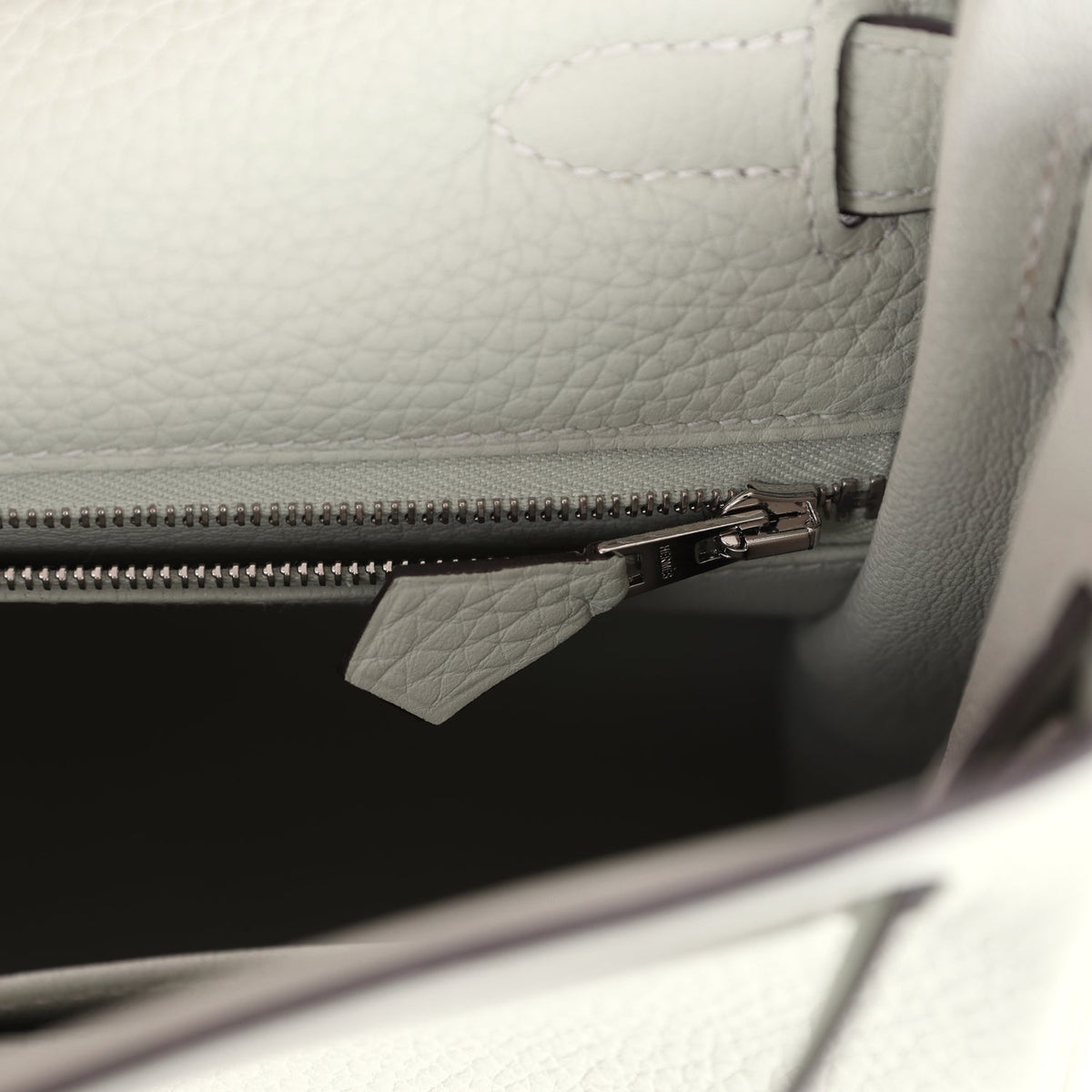 hermes-kelly-retourne-28-gris-neve-clemence-palladium-hardware-bag