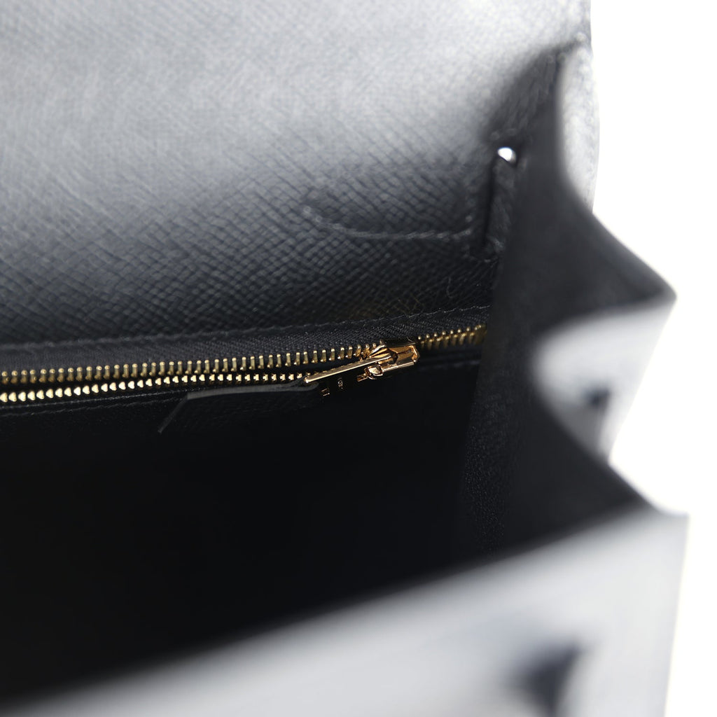 hermes-kelly-sellier-28-black-epsom-permabrass-hardware-bag