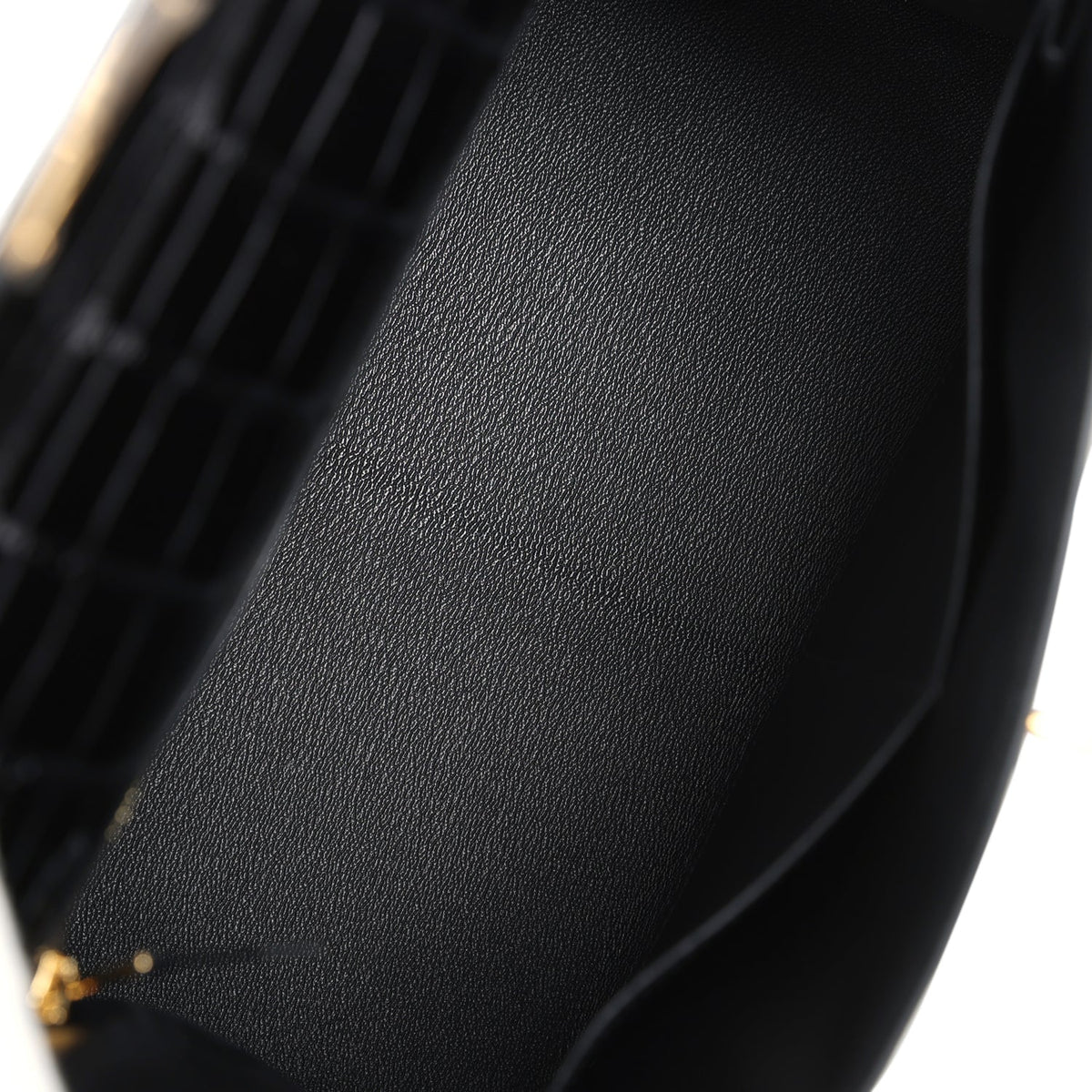 hermes-kelly-sellier-28-black-shiny-alligator-gold-hardware-bag