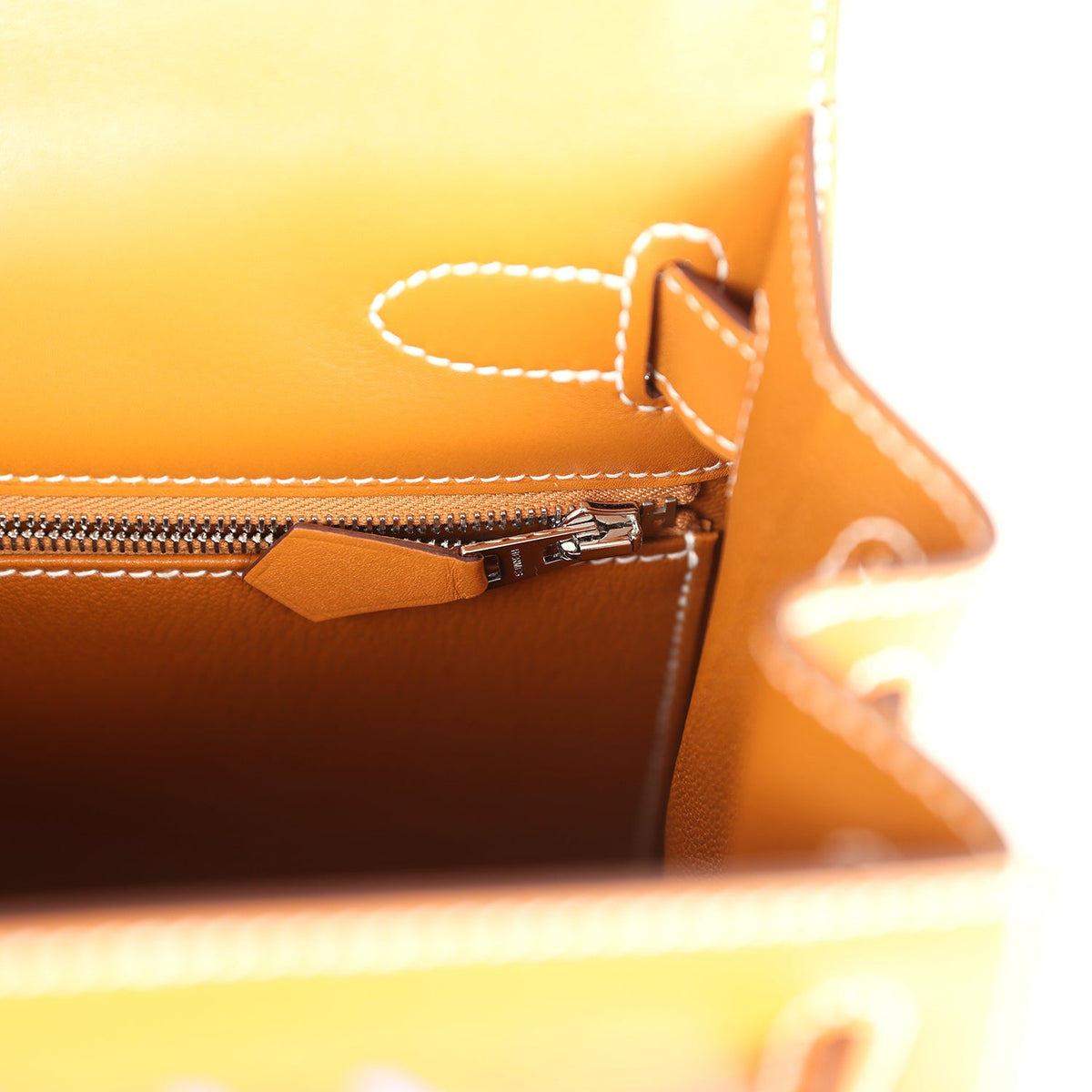 hermes-kelly-sellier-28-painted-quadrige-naturel-sable-butler-palladium-hardware-bag