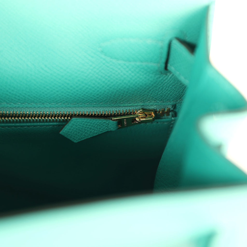 hermes-kelly-sellier-28-vert-jade-epsom-gold-hardware-bag